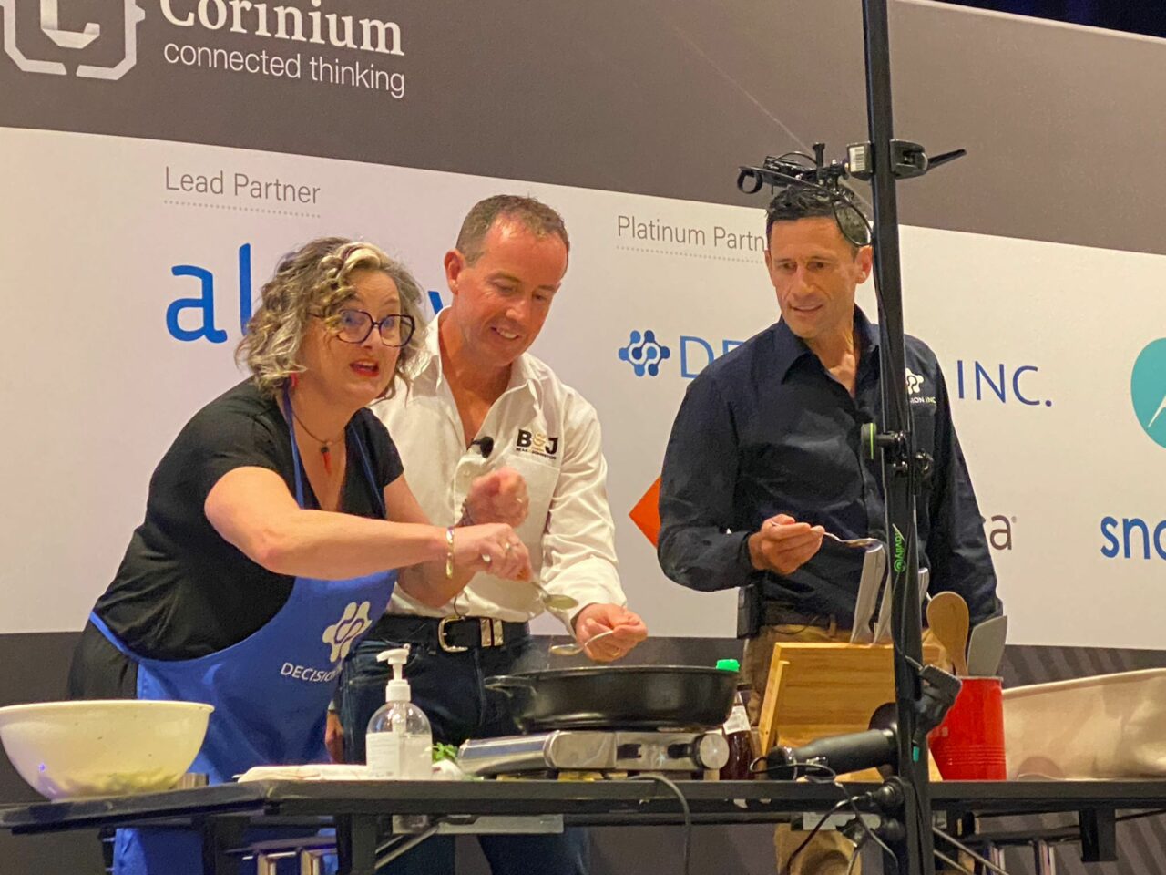 Julie Goodwin's Thai Chicken Curry Decision Inc.